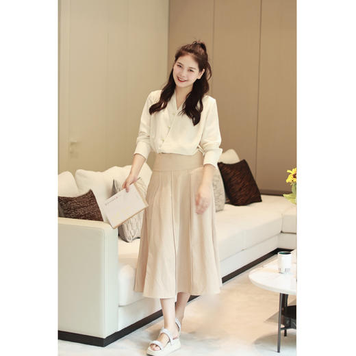 【抖音专属】高腰半裙（23806447赤璋） 商品图0