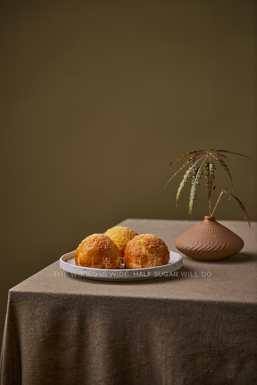 六枚装蛋黄酥礼盒HALF SUGAR 商品图3