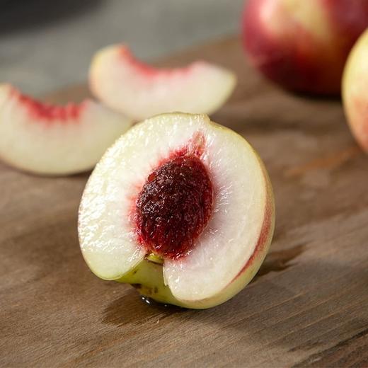 新疆珍珠枣油桃（特级果） 商品图2