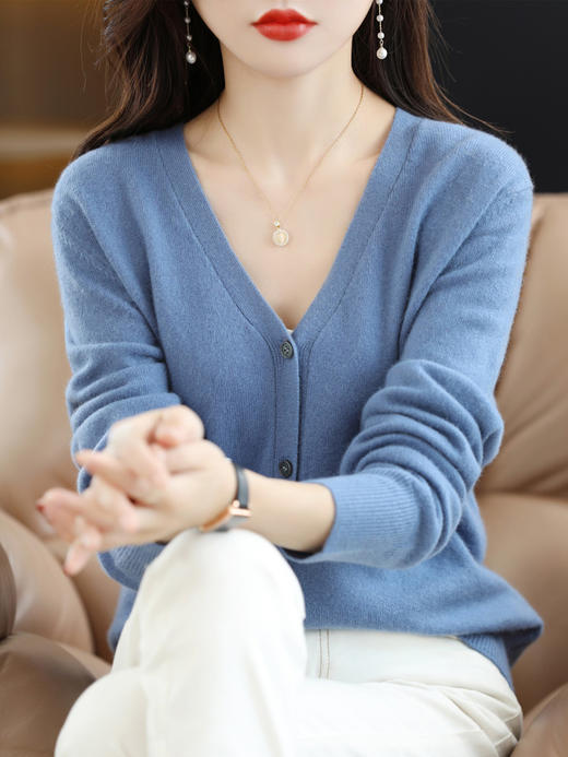 【拍两件69.9】【蒙尚妃】秋季新款多巴胺针织气质百搭开衫 商品图4