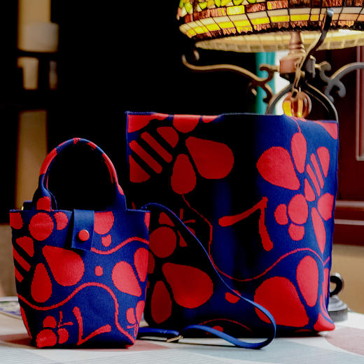 读者书店 | 读者×织遇  伴读旅行系列·针织挎包斜挎包女士男士儿童通用时尚包 商品图2