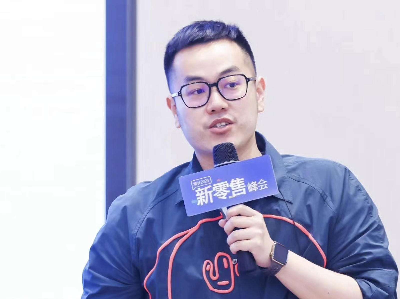 导购 + 直播 + MA三引擎，如何助推新零售业绩16倍增长！