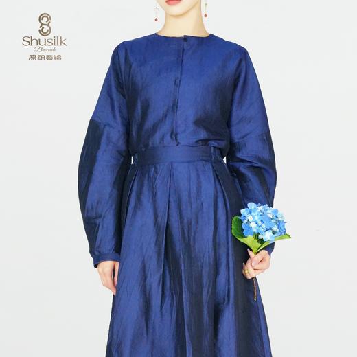 25BWCY9030女士真丝褶皱肌理圆领羊腿袖衬衫JW1241  商品图3