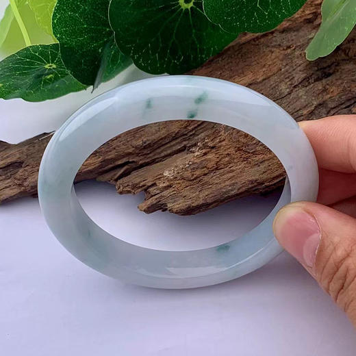 派瑞翡翠 翡翠手镯 糯种 飘花 商品图2