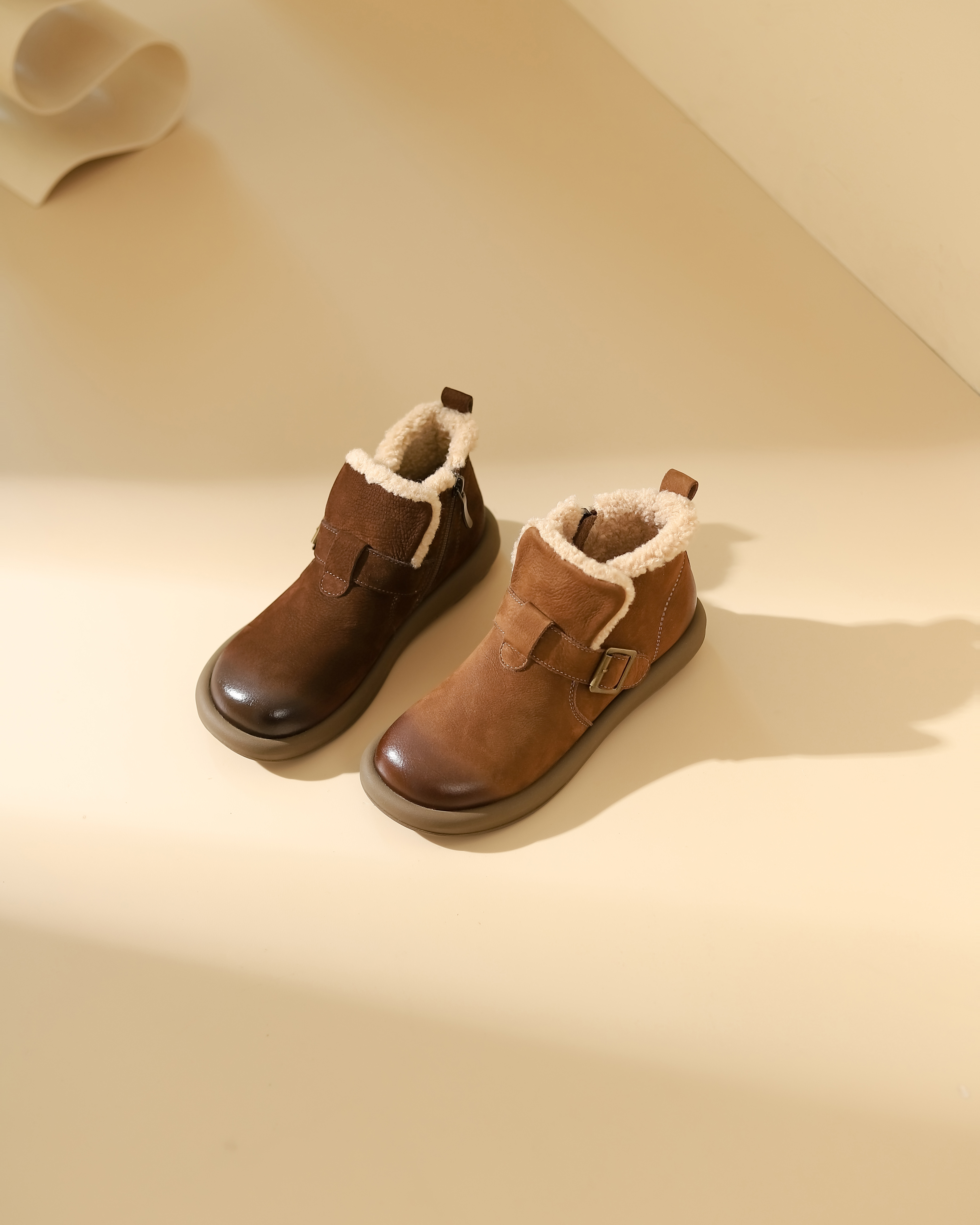 西村名物2023冬季新品圆头内里绒毛保暖短靴X23DS45541