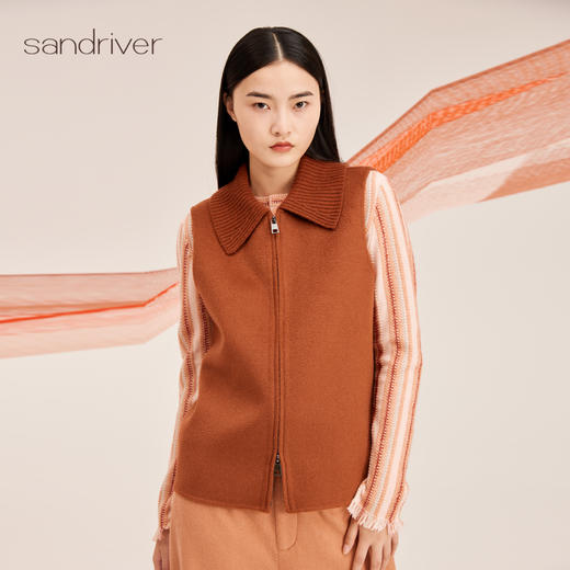 针梭相拼山羊绒呢翻领无袖女开衫SJF95W340K 商品图3