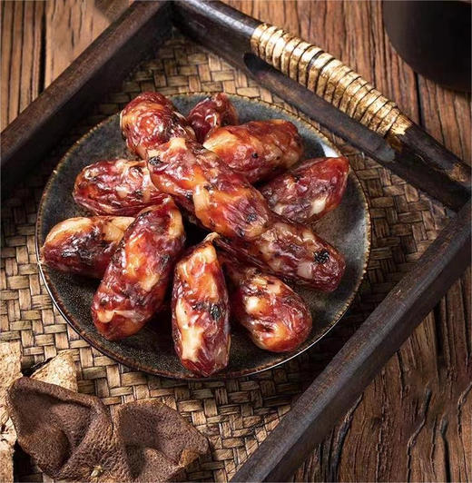 鲤妤 土猪肉陈皮粒肠300g  | 腊味系列（3:7） 商品图1