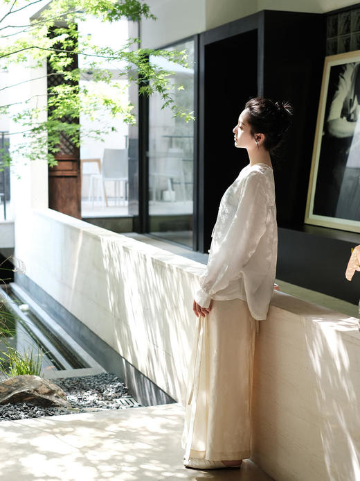 瑕疵| 盛唐牡丹 | 真丝提花花香引蝶一片式半裙(夹棉) [特价品](特殊商品不退不换) 商品图6