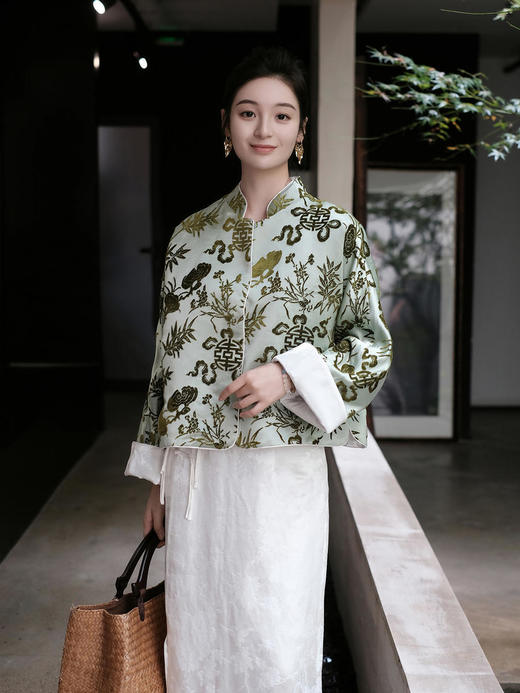 盛唐牡丹 |真丝漳绒兰芝常生双面穿对襟外套 商品图1