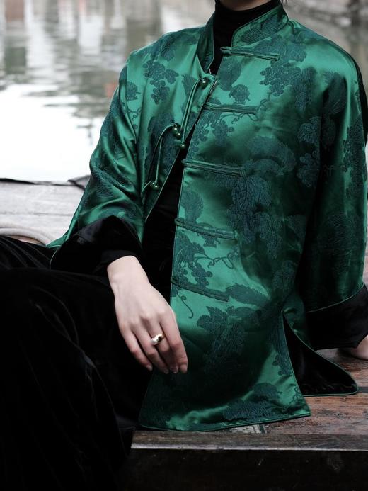 瑕疵|盛唐牡丹 |双面松鼠葡萄纹女外套/丝绒正反两穿 (不夹棉)[特价品] 商品图12