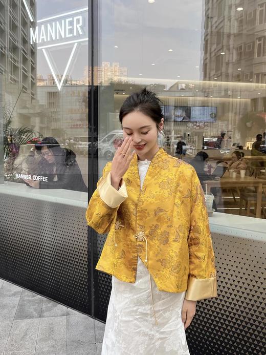 盛唐牡丹 | 花香引蝶真丝宋锦新中式外套 (夹棉) 商品图7