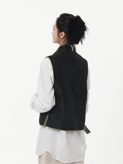 盛唐牡丹| 繁花似锦真丝锦缎+香云纱两面穿手推绣马甲 商品图7