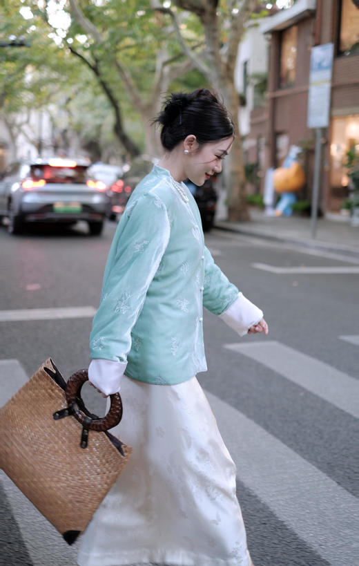 瑕疵| 盛唐牡丹 | 真丝提花花香引蝶一片式半裙(夹棉) [特价品](特殊商品不退不换) 商品图10