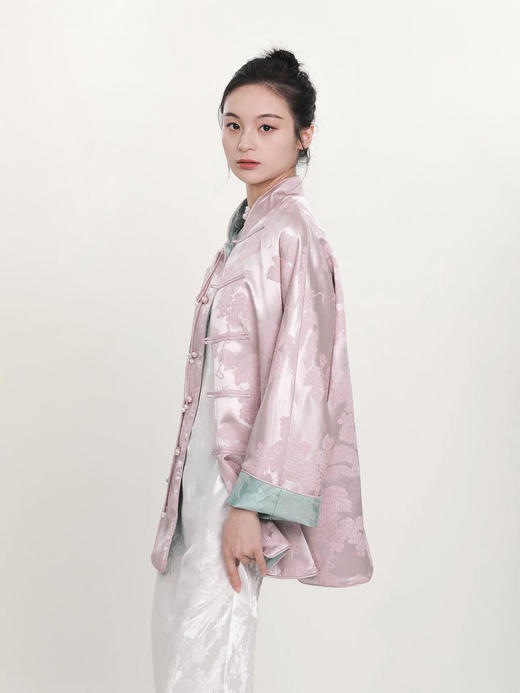 盛唐牡丹 | 松鼠葡萄真丝立领对襟外套(不夹棉-松鼠葡萄闪光面料款) 商品图1