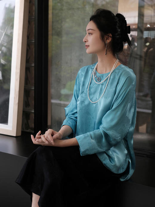 瑕疵|盛唐牡丹 |海青蓝石榴花纹样偏襟上衣[特价品](特殊商品不退不换) 商品图2