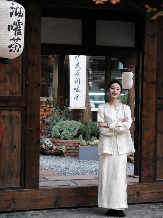 瑕疵| 盛唐牡丹 | 真丝提花花香引蝶一片式半裙(夹棉) [特价品](特殊商品不退不换) 商品图7