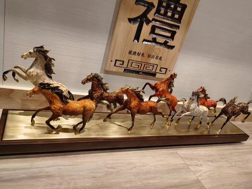 大铜世家黄铜大漆八骏奔腾马摆件老板办公室玄关工艺装饰乔迁礼品大漆/彩铜工艺  八骏马摆件 1000*140*280 商品图4