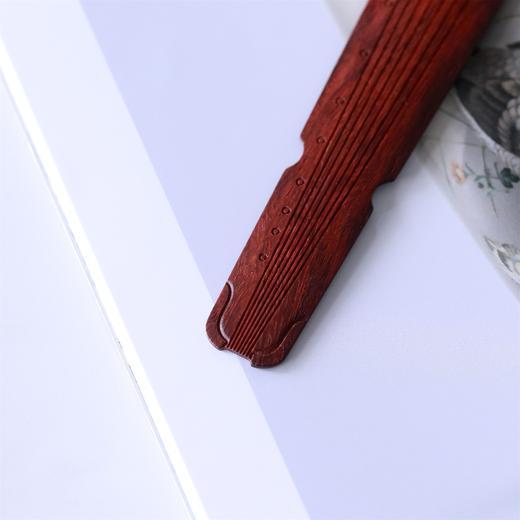 小叶紫檀琴形书签 商品图4