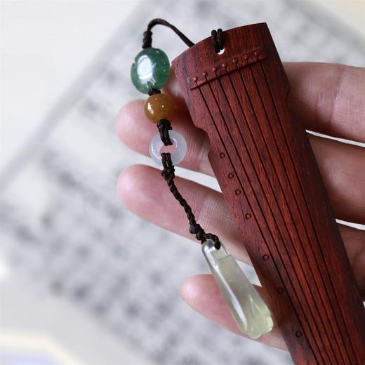 小叶紫檀琴形书签 商品图3