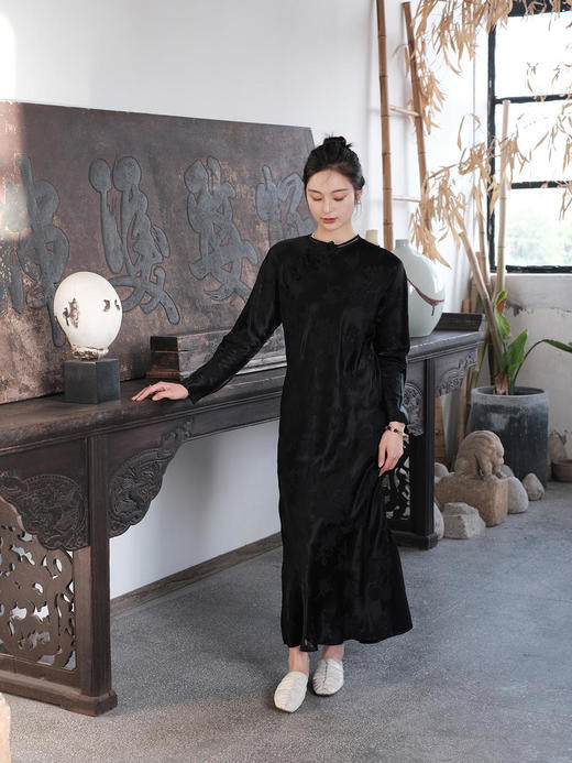 瑕疵|盛唐牡丹 |梅兰竹菊真丝冠乐皱斜襟旗袍裙[特价品](特殊商品不退不换) 商品图8