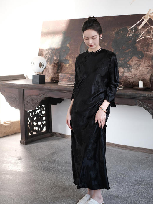 瑕疵|盛唐牡丹 |梅兰竹菊真丝冠乐皱斜襟旗袍裙[特价品](特殊商品不退不换) 商品图3