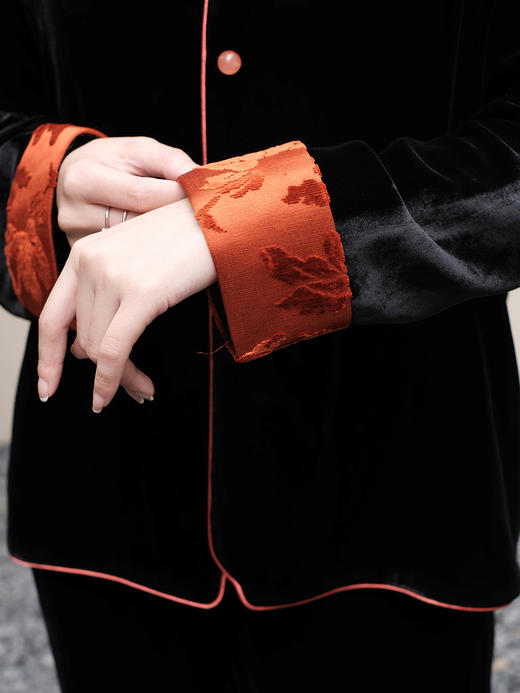 盛唐牡丹 |限量款真丝丝绒拼接漳绒一粒扣外套 (漳绒袖口各色) 商品图4