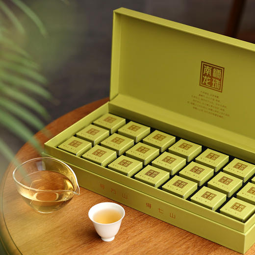 2023第七大茶山（南糯龙珠）礼盒装168g 商品图4