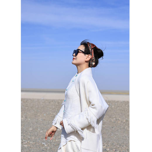 【抖音专属】外套（23810734-凝脂） 商品图1