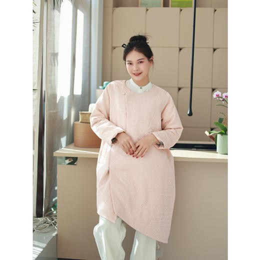 【抖音专属】中长款棉服（23802512-裸粉） 商品图6