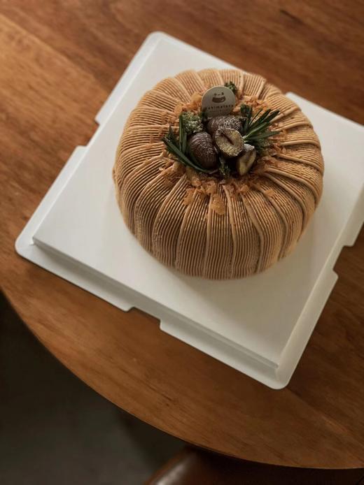 镇店爆款栗子蒙布朗奶油蛋糕 商品图8
