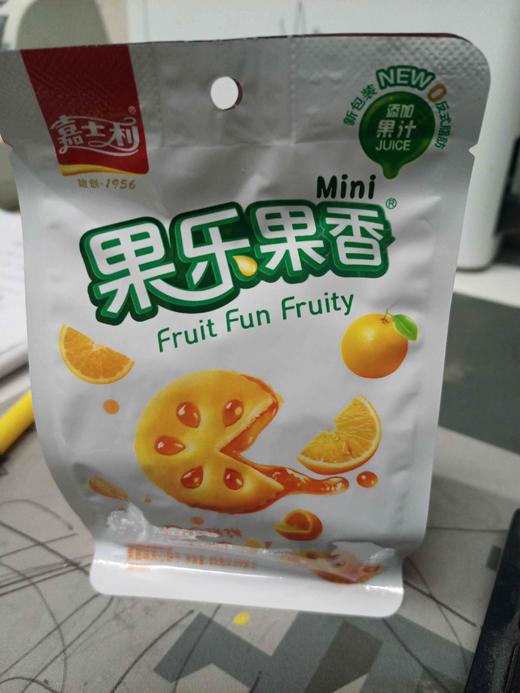 嘉士利果乐果香夹心饼干香橙味85g 商品图0