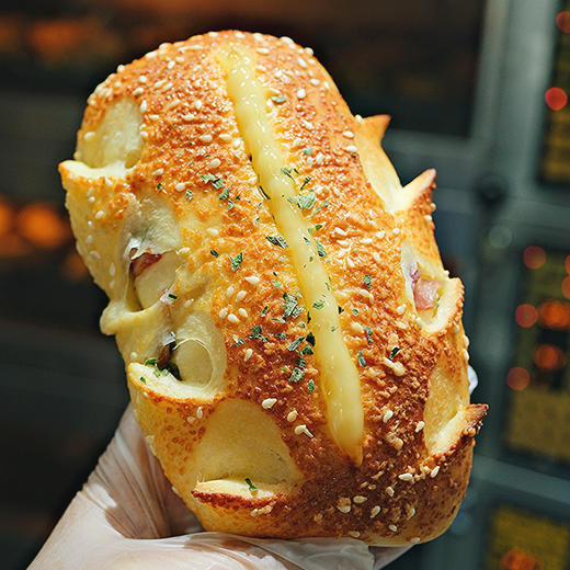 现烤面包—黑胡椒热狗 商品图1