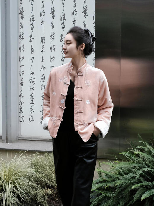 盛唐牡丹|真丝丝绒绣花对襟夹棉外套-粉色钉珠款 商品图0