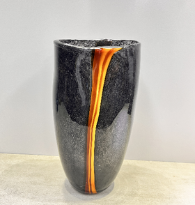深灰色金条纹花瓶小
