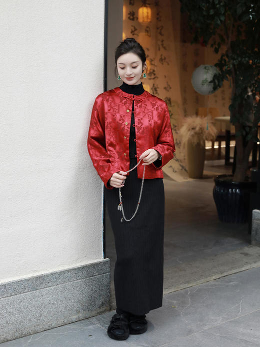 瑕疵|盛唐牡丹|冠乐绉圆领夹棉女外套[特价品] 商品图4