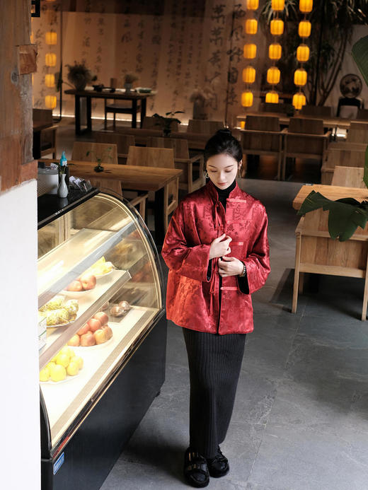 瑕疵|盛唐牡丹 |冠乐绉流苏款外套正反两穿-夹棉[特价品](特殊商品不退不换) 商品图0