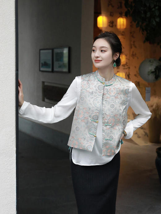 盛唐牡丹 |鹤鹿同春宋锦马甲 商品图1