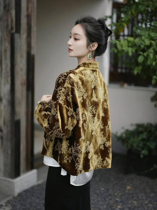 盛唐牡丹 |丝绒小鸟双面穿外套 (不夹棉) (实物的棕色一面为黑扣子.不是棕色扣子) 商品图11