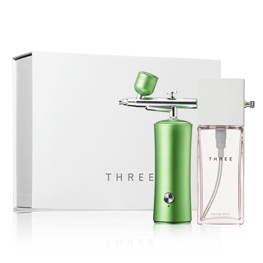THREE 高机能精华水礼盒（THREE 臻致焕颜精华水+水光注氧仪） 商品图0