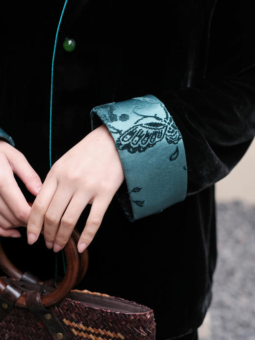 盛唐牡丹 |限量款真丝丝绒拼接漳绒一粒扣外套 (漳绒袖口各色) 商品图7