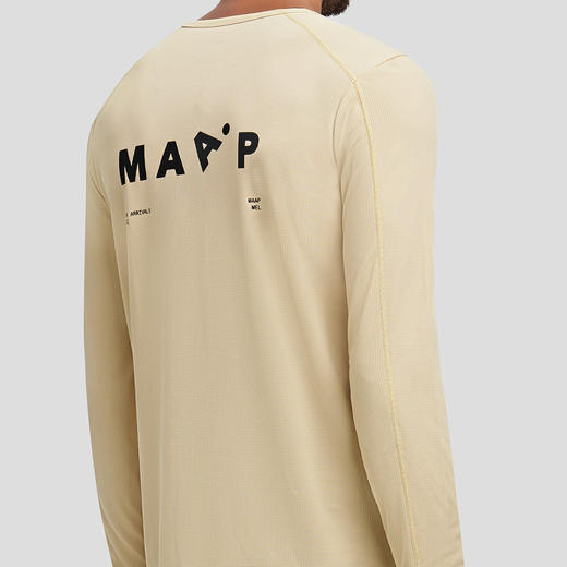 MAAP x TA 男士 Alt Road LS tee Sand 休闲速干长袖T恤 商品图1