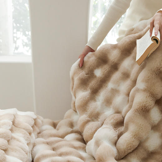 【换季出清】自然醒托斯卡纳法式轻奢保暖仿皮草扎染色毛毯沙发盖毯午睡盖被冬季加厚毯子MT 商品图5