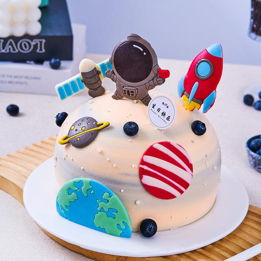 【太空梦想】外太空宇宙飞船儿童生日蛋糕，水果夹心。（请提前5--8小时下单，18:00后--次日8:30下单最快15:30后可到店取货，看门店而定。） 商品图1