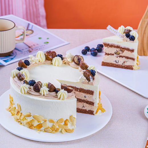 【秋风夏末】栗子夹心生日蛋糕（提前6--8小时下单，18:00后下单最快第二天15:30后可到店取货，具体时间看门店而定。） 商品图0