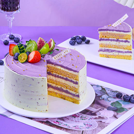 【芋见你】双层芋泥夹心生日蛋糕草莓青提蓝莓（提前6--8小时下单，18:00后下单最快第二天15:30后可到店取货，具体时间看门店而定。） 商品图0