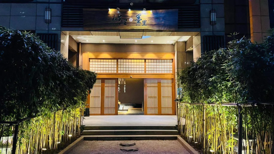 做客户运营，找有赞