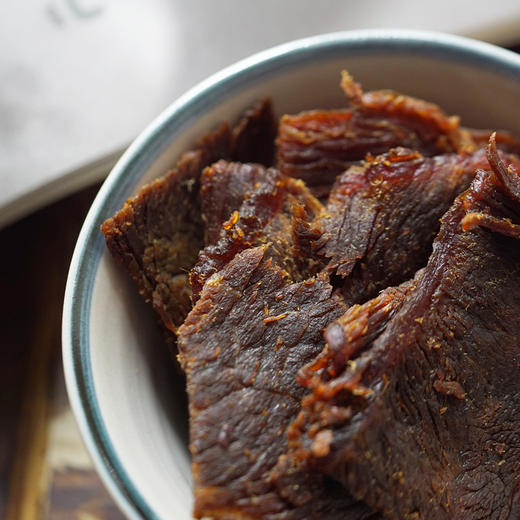 鲜卤牛肉干后腿肉原切大片先卤后烤饱腹零食独立包装 商品图2
