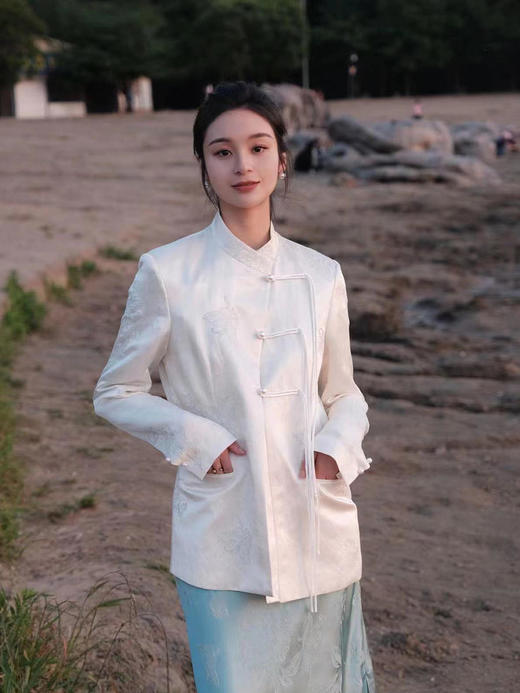 瑕疵|盛唐牡丹 |丝麻手推绣新中式外套[特价品](特殊商品不退不换) 商品图1