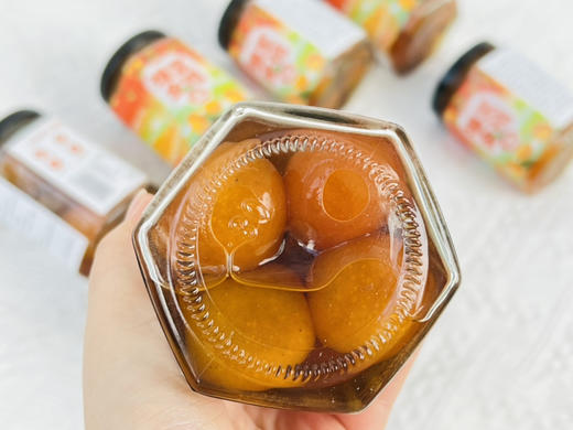 （现货）匠心之选-古法秘制爆浆金桔（每瓶净重约330g，高纯度，冷藏可放，保质期1年以上） 商品图1