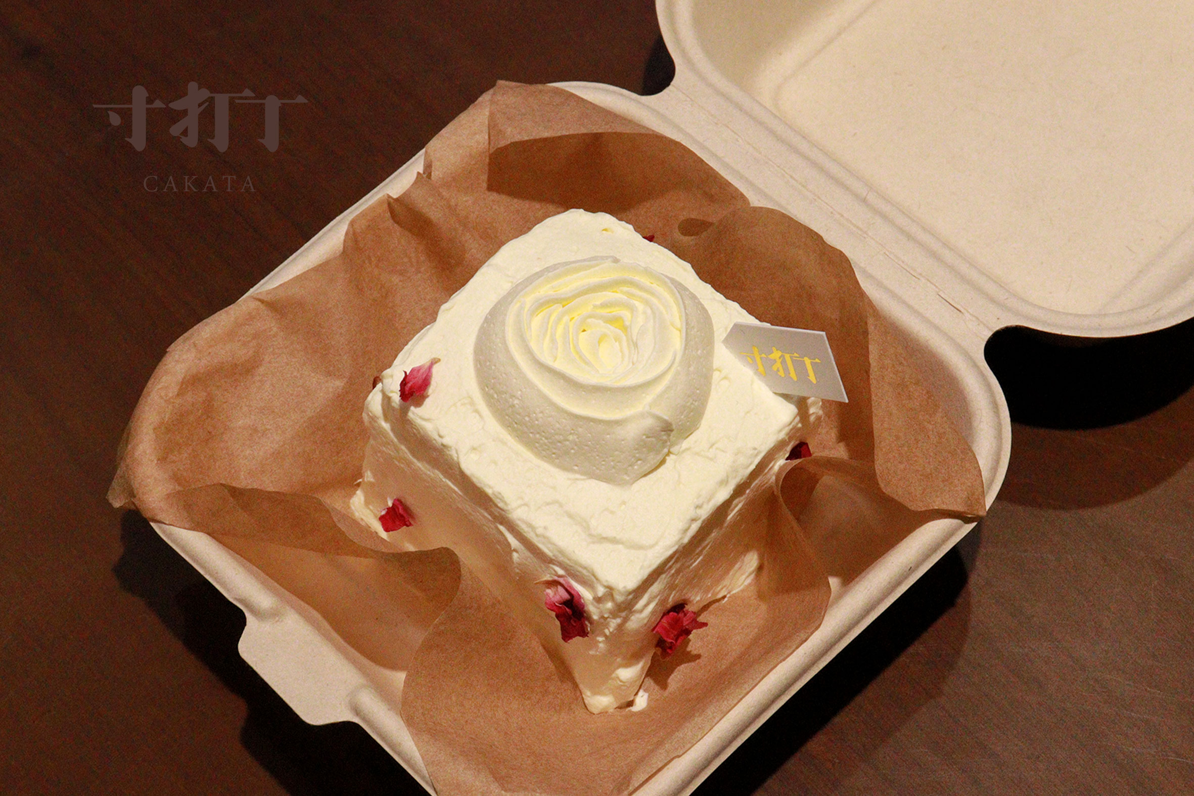 无尽夏·玫瑰与花/荔枝玫瑰奶油蛋糕